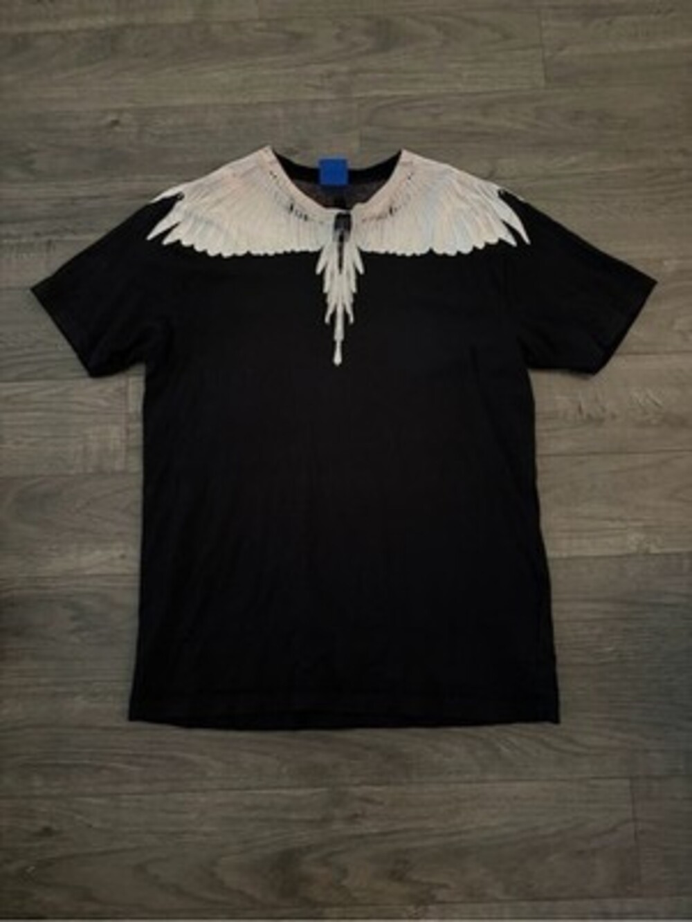 Marcelo burlon Milan Black Men's Graphic Tee with White Feather Collar Print